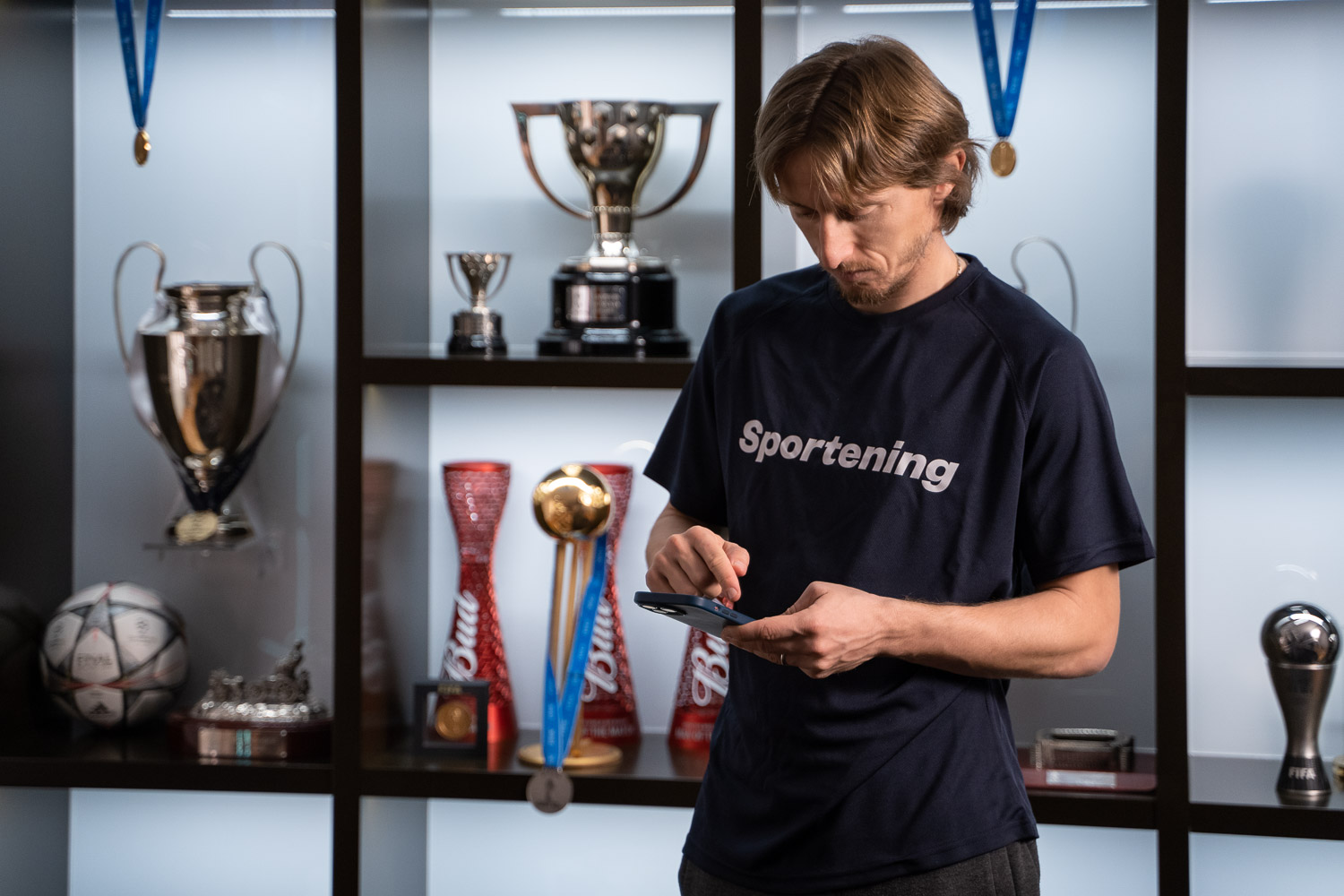 Luka Modric con la aplicación de Sportening